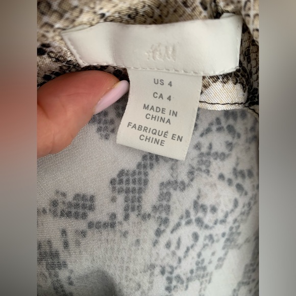 H&M Snake Print Satin Midi Skirt, Size 4 - Picture 7 of 10